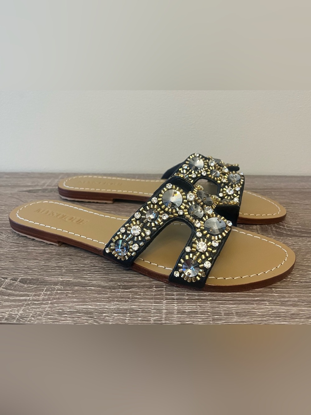 NEW $250 Mystique Ajex Jeweled Slide Sandals Women's Size 11